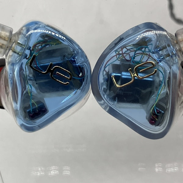 【中古】UE5Pro (Universal Fit)【秋葉原】