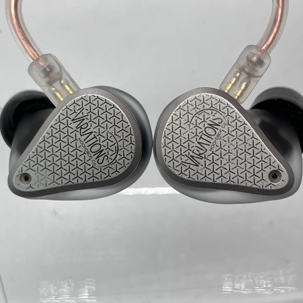 【中古】VARIATIONS【秋葉原】