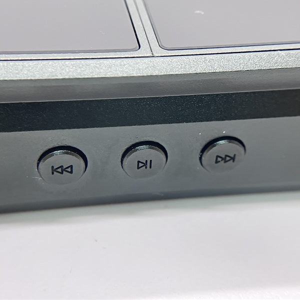 【中古】E7 4497 PREMIUM【秋葉原】