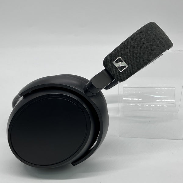 【中古】MOMENTUM 4 Wireless ブラック 【M4AEBT BLACK】【秋葉原】