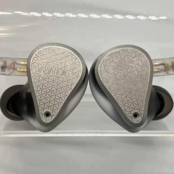 【中古】VARIATIONS【秋葉原】