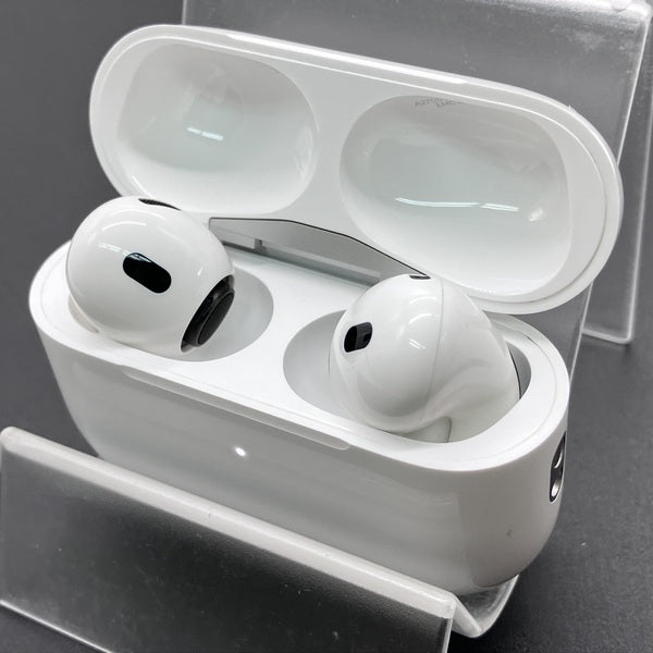 【中古】AirPods Pro (第2世代) MQD83J/A【秋葉原】