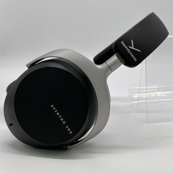 【中古】AVENTHO 300 black【日本橋】