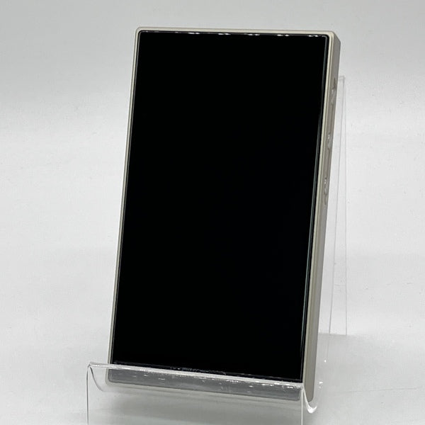 【中古】M21 Titanium Gold 【FIO-M21-G】【秋葉原】