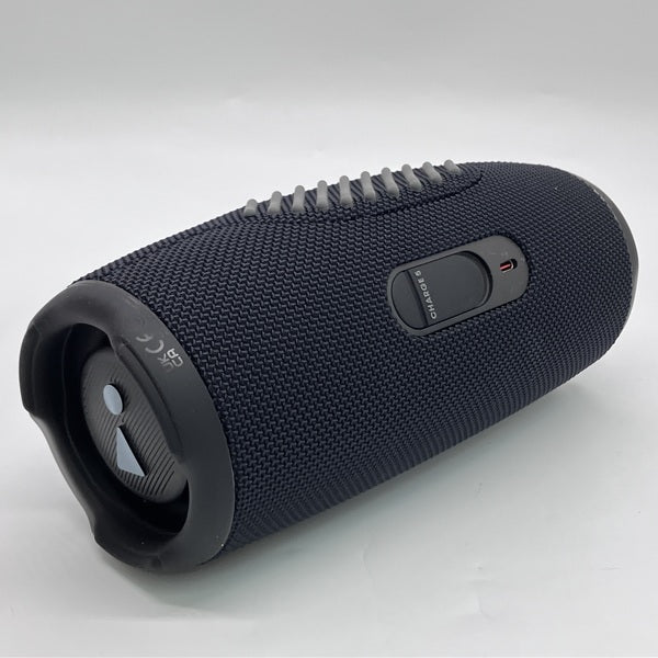 【中古】CHARGE5 ブラック 【JBLCHARGE5BLK】【秋葉原】