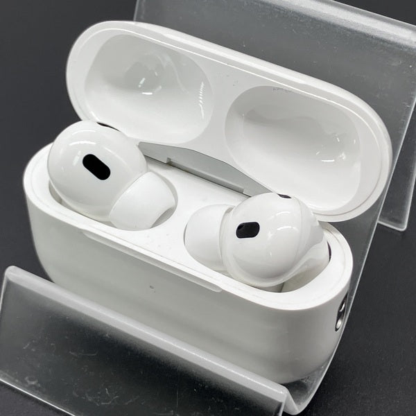 【中古】MagSafe充電ケース(USB-C)付きAirPods Pro(第2世代) MTJV3JA【秋葉原】
