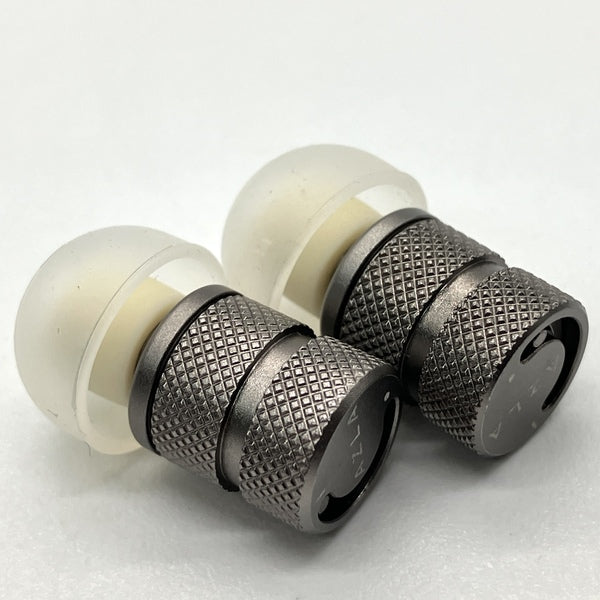 【中古】POM1000 Earplug Gun Metal ライブ用イヤープラグ【秋葉原】