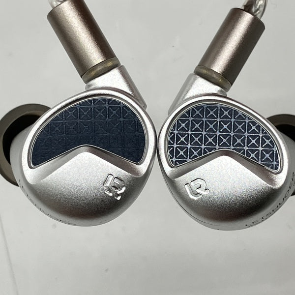 【中古】Astralis【日本橋】