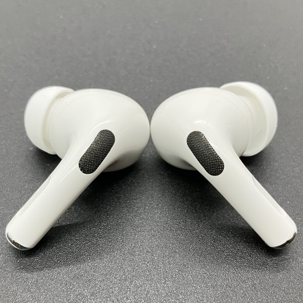 【中古】Apple AirPods Pro MLWK3J/A  (2021/Magsafe)【秋葉原】