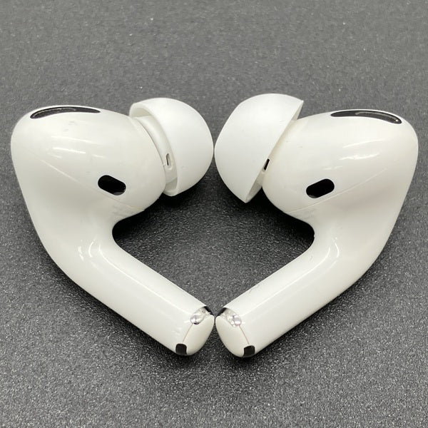 【中古】Apple AirPods Pro MLWK3J/A  (2021/Magsafe)【秋葉原】