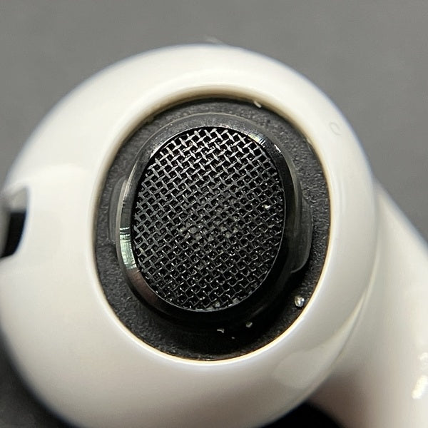 【中古】Apple AirPods Pro MLWK3J/A  (2021/Magsafe)【秋葉原】