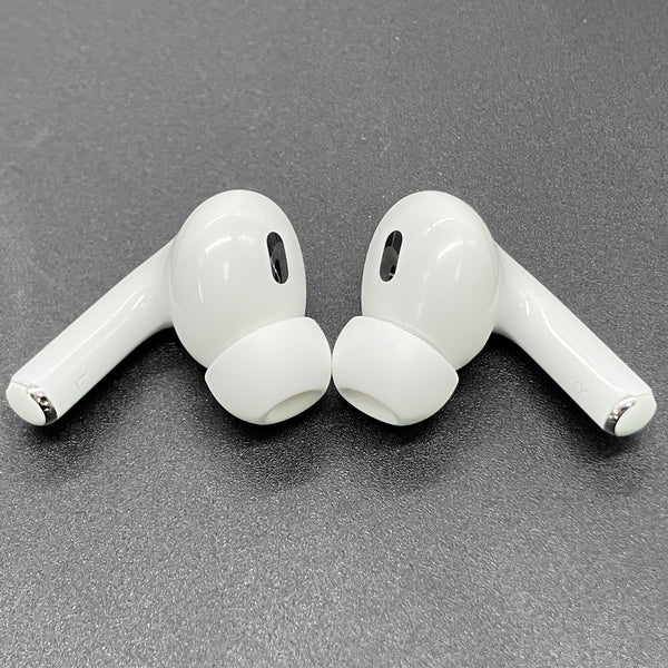 【中古】MagSafe充電ケース(USB-C)付きAirPods Pro(第2世代) MTJV3JA【秋葉原】