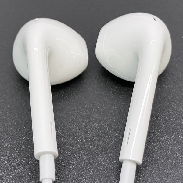 【中古】Apple EarPods with Remote and Mic【名古屋】