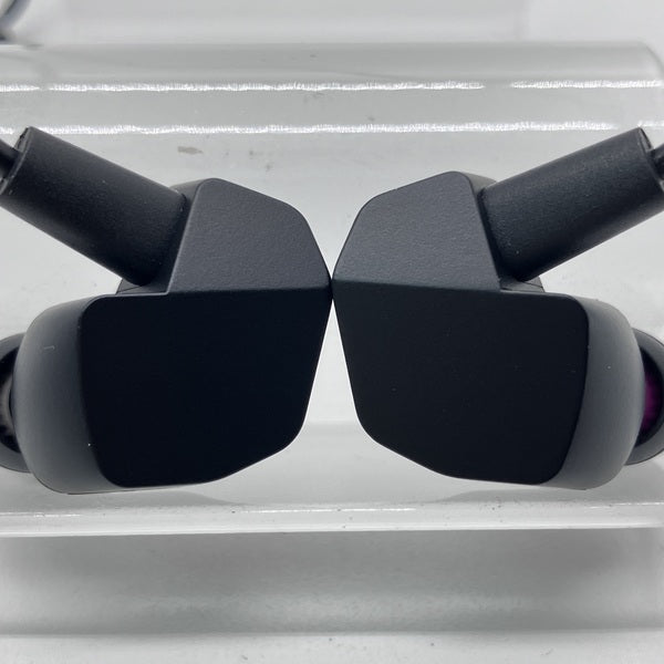 【中古】VR3000 for Gaming 【FI-VR3DPLMB】【日本橋】