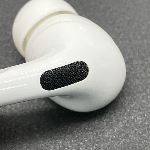 【中古】AirPods Pro (第2世代) MQD83J/A【秋葉原】