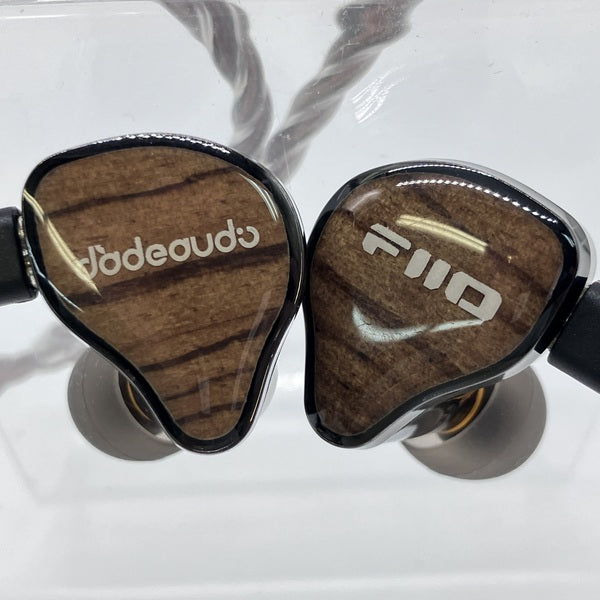 【中古】JH13 Black 【FIO-IEM-JH13-B】【秋葉原】