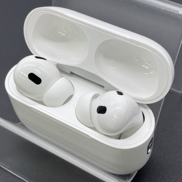 【中古】MagSafe充電ケース(USB-C)付きAirPods Pro(第2世代) MTJV3JA【秋葉原】