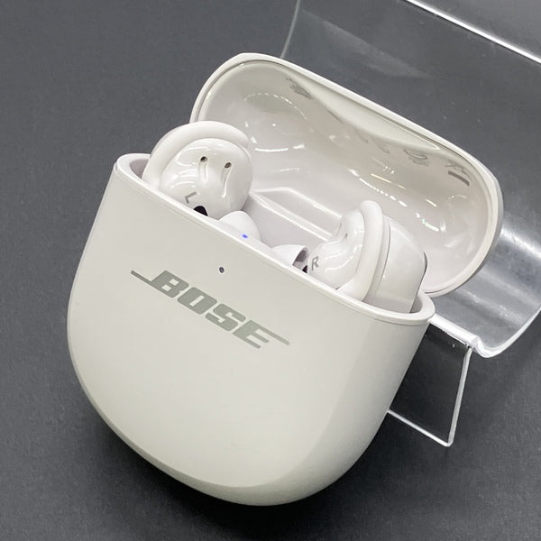 【中古】Quietcomfort Ultra Earbuds 2nd Gen White Smoke【名古屋】