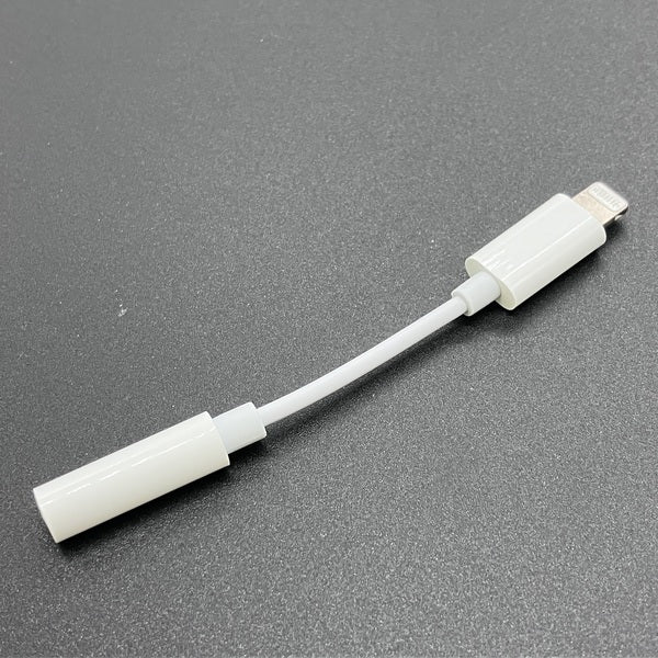 【中古】Lightning - 3.5 mmヘッドフォンジャックアダプタ【名古屋】
