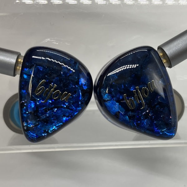 【中古】bijou【日本橋】