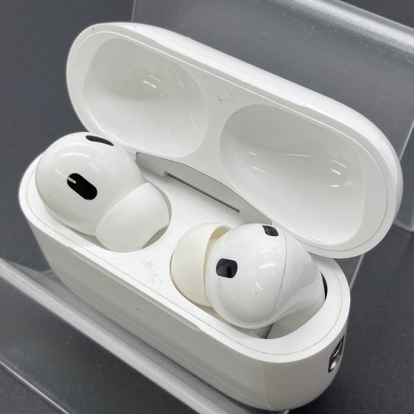 【中古】MagSafe充電ケース(USB-C)付きAirPods Pro(第2世代) MTJV3JA【名古屋】