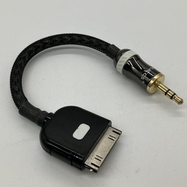 【中古】3.5mm AUX - 30ピンオスドックケーブル【秋葉原】