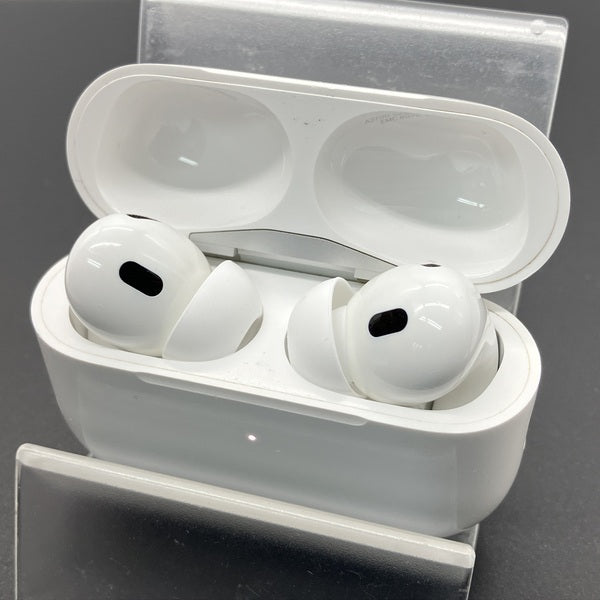 【中古】AirPods Pro (第2世代) MQD83J/A【秋葉原】