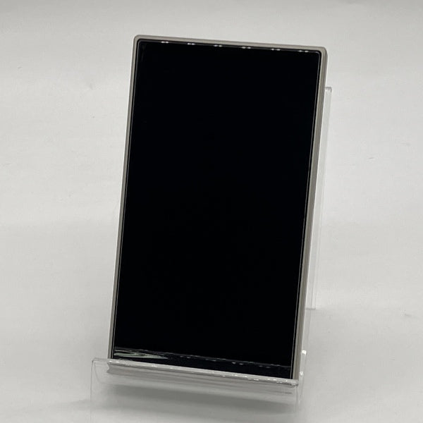 【中古】M21 Titanium Gold 【FIO-M21-G】【秋葉原】