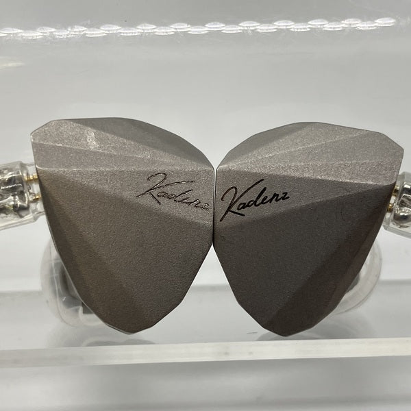 【中古】Kadenz【秋葉原】