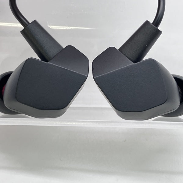 【中古】VR3000 for Gaming 【FI-VR3DPLMB】【秋葉原】