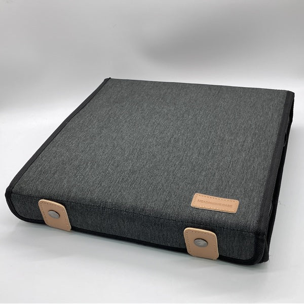 【中古】イヤホン収納ケース セミハード 可動仕切り ファブリック 9分割【秋葉原】