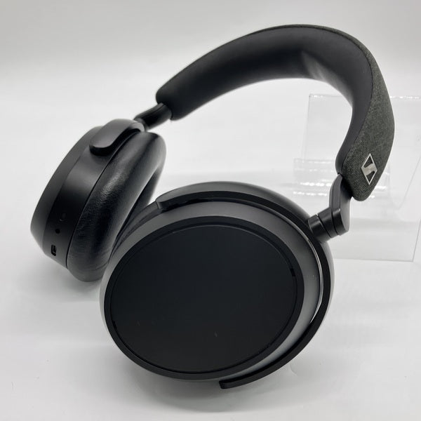 【中古】MOMENTUM 4 Wireless ブラック 【M4AEBT BLACK】【秋葉原】