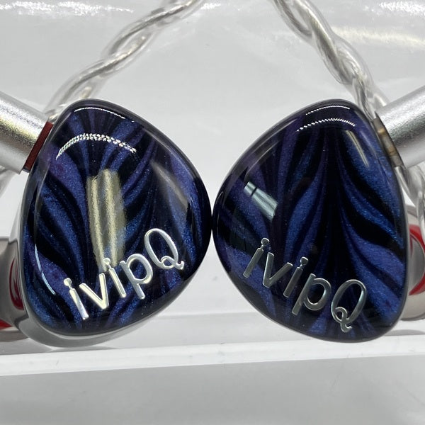 【中古】ivipQ IE01【日本橋】