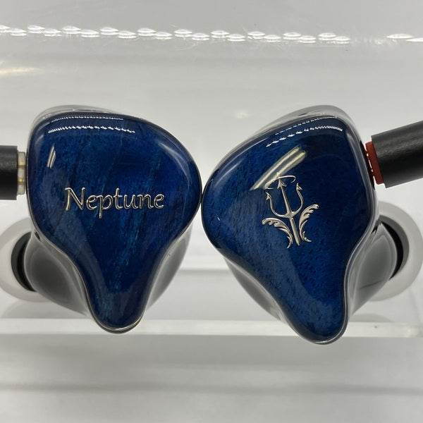 【中古】Neptune【日本橋】