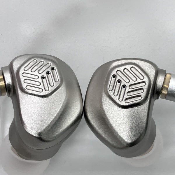 【中古】AM850MK2(海外モデル)【秋葉原】