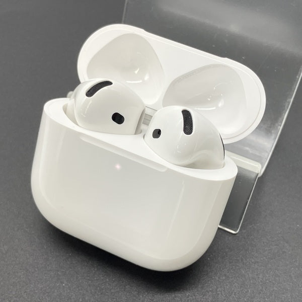 【中古】AirPods 4 MXP63J/A【日本橋】