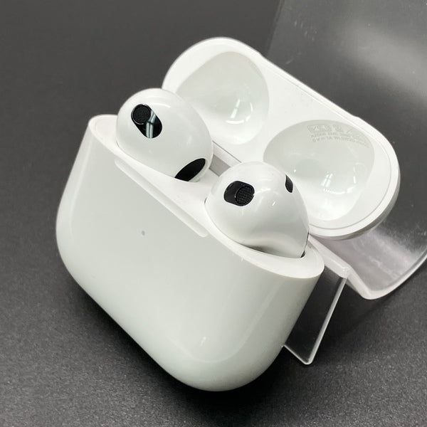 【中古】Airpods MME73J/A 3rd Generation【秋葉原】