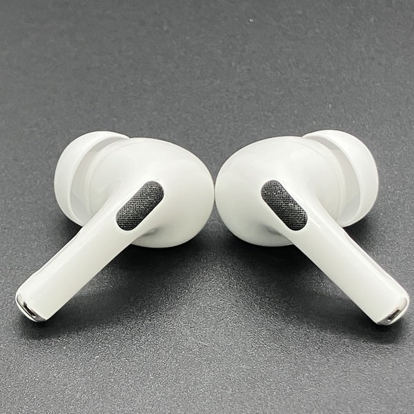 【中古】Apple AirPods Pro MLWK3J/A  (2021/Magsafe)【日本橋】