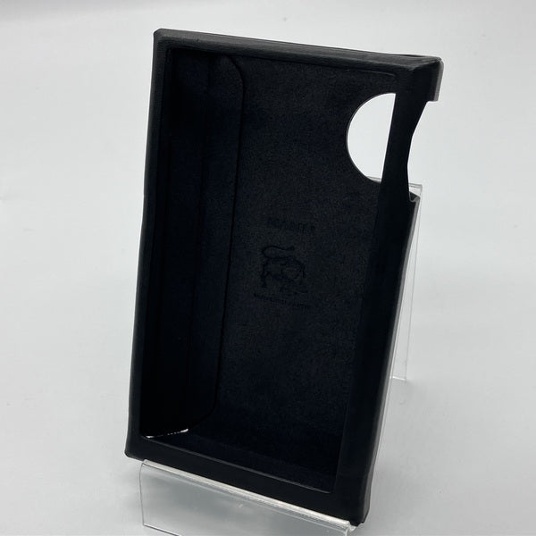 【中古】KANN ULTRA Case Black【IRV-AK-KANN-ULTRA-CASE-BLK】【秋葉原】