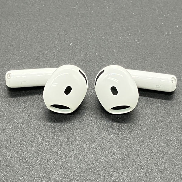 【中古】AirPods 4 MXP93J/A（アクティブノイズキャンセリング搭載）【日本橋】