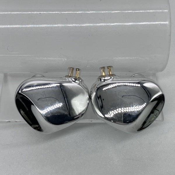 【中古】TRN VXpro+（ケーブル欠品）【秋葉原】