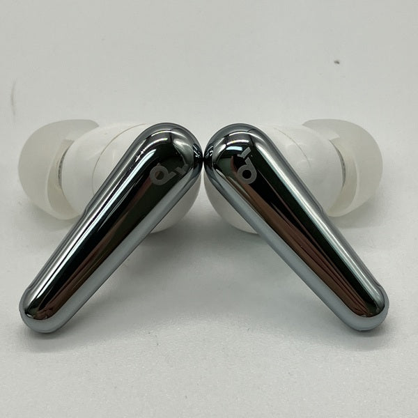 【中古】Soundcore Liberty 4 Pro パールホワイト 【A3954N21】【日本橋】