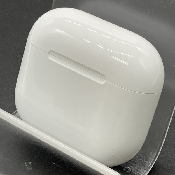 【中古】AirPods 4 MXP93J/A（アクティブノイズキャンセリング搭載）【名古屋】