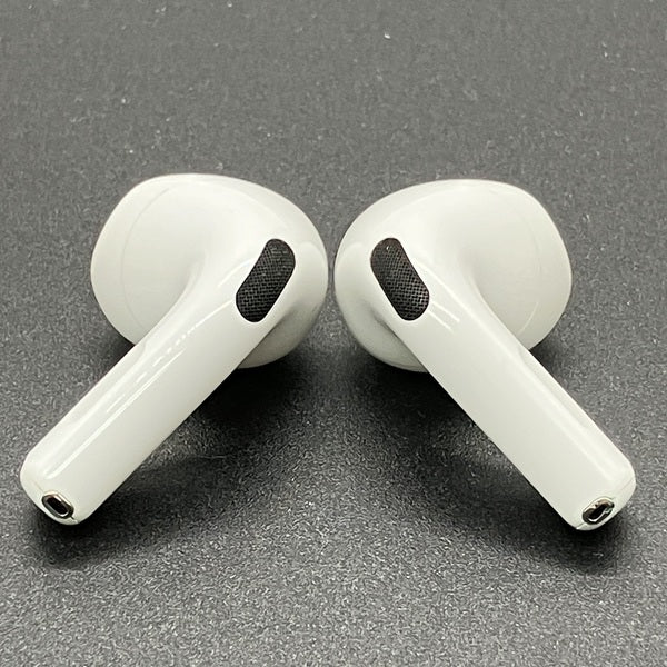 【中古】AirPods 4 MXP93J/A（アクティブノイズキャンセリング搭載）【名古屋】