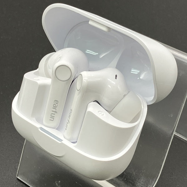 【中古】Air Pro 4+  White【秋葉原】