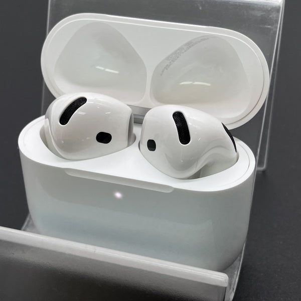 【中古】AirPods 4 MXP93J/A（アクティブノイズキャンセリング搭載）【名古屋】