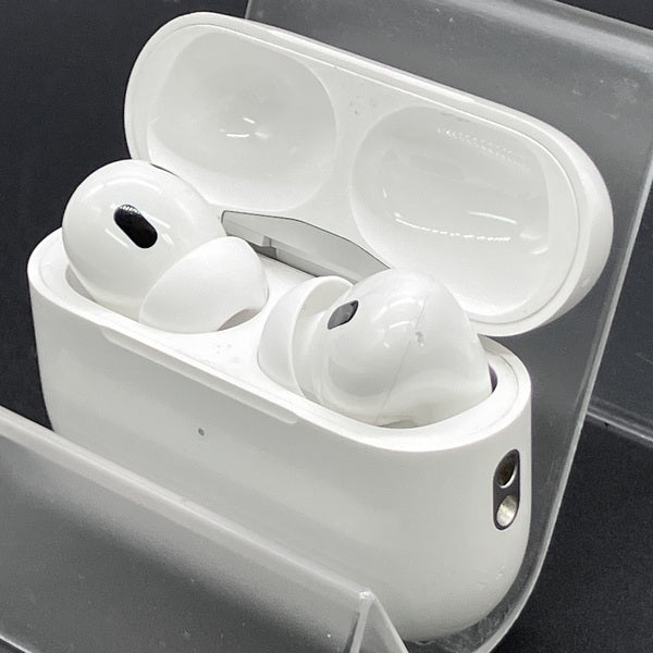 【中古】MagSafe充電ケース(USB-C)付きAirPods Pro(第2世代) MTJV3JA【秋葉原】