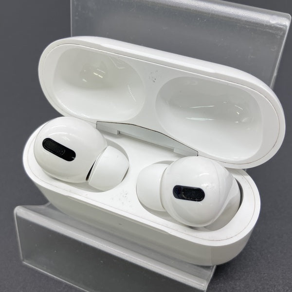 【中古】Apple AirPods Pro MLWK3J/A  (2021/Magsafe)【秋葉原】