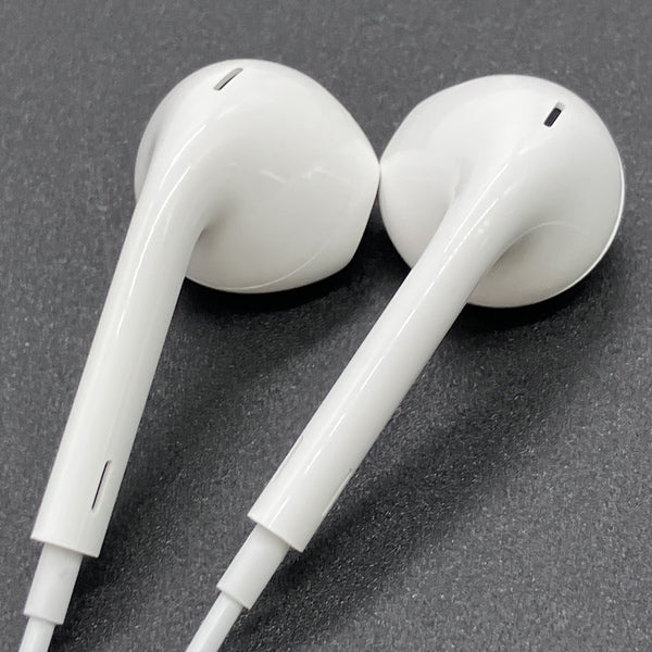 【中古】EarPods（USB-C） インナーイヤー型イヤホン【秋葉原】