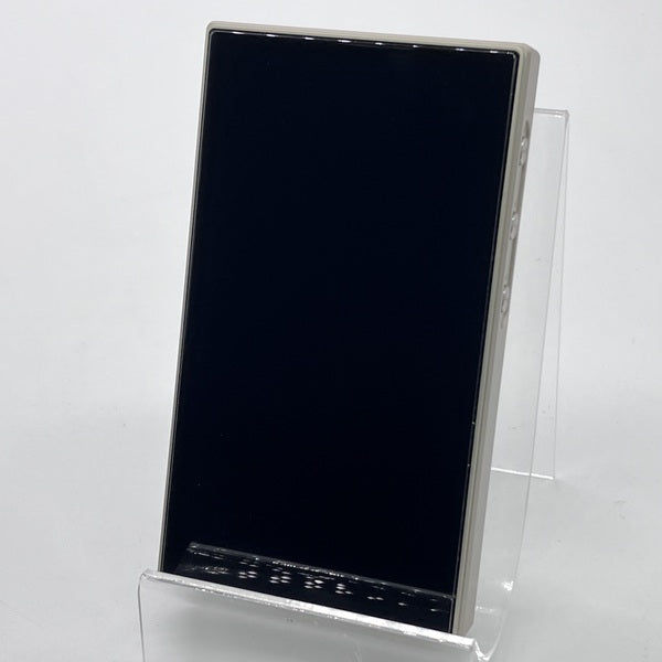 【中古】M21 Titanium Gold 【FIO-M21-G】【秋葉原】